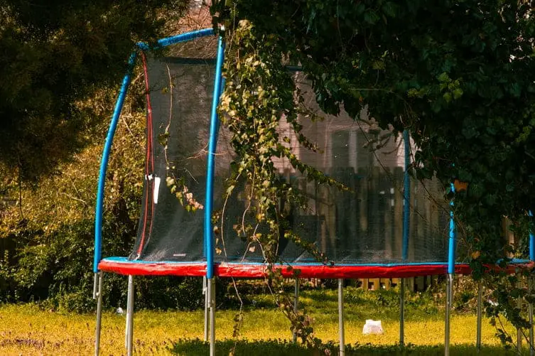 8ft trampoline vs 10ft trampoline