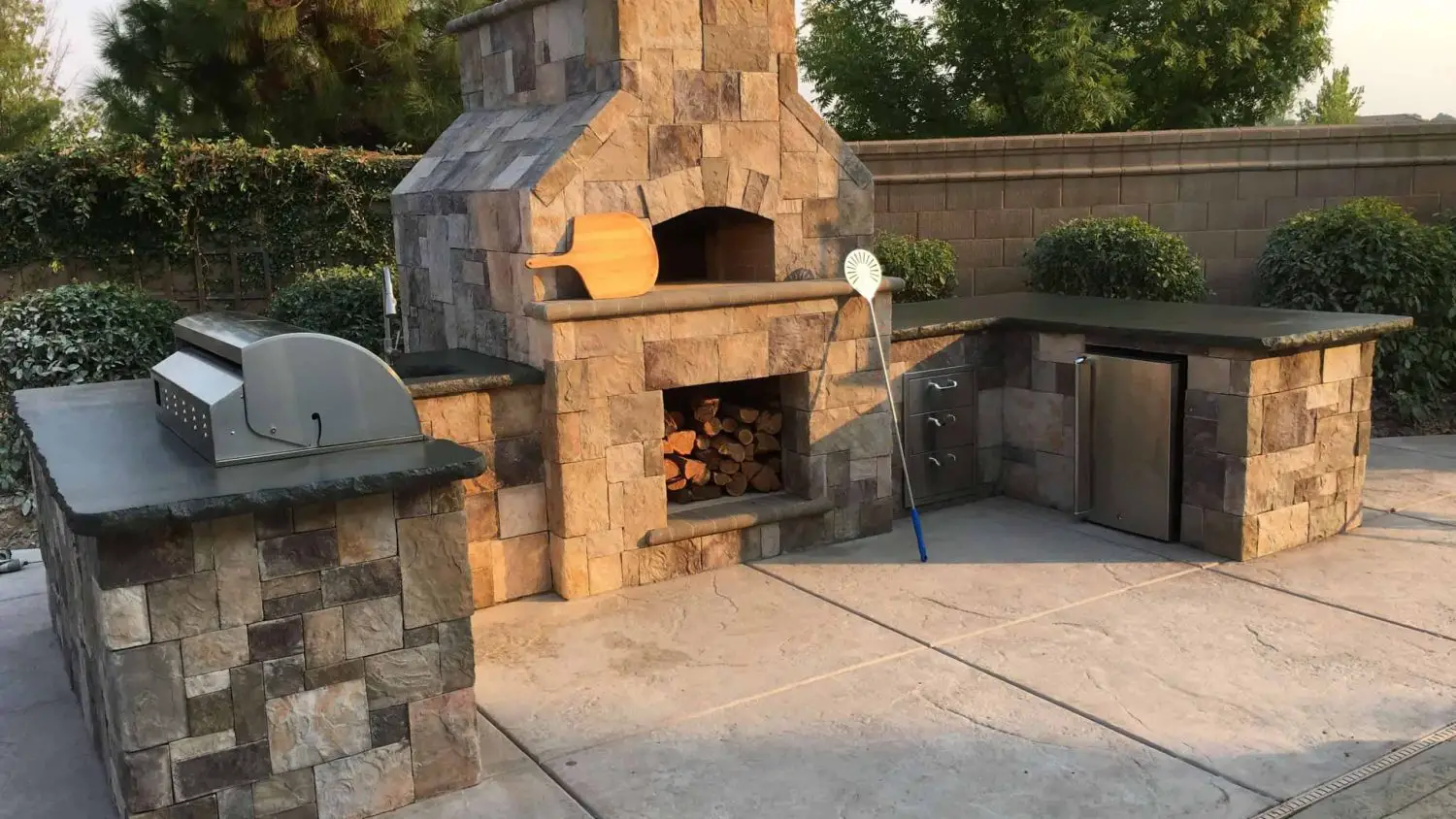 Best Outdoor Pizza Oven: Top 5 Models for Mouthwatering Pizza