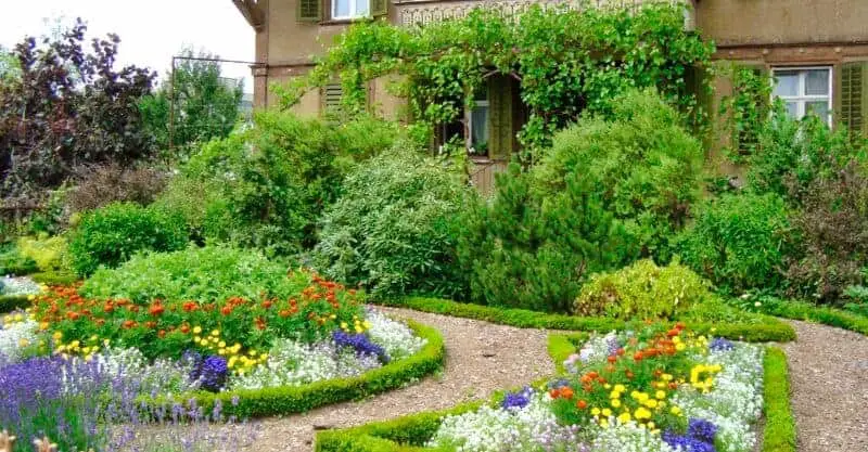 cottage garden layouts