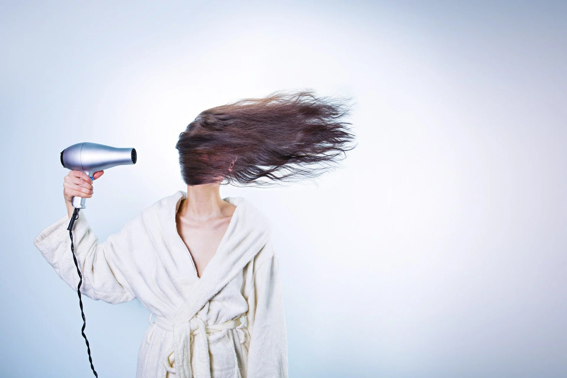 how to blow dry hair with hot air brush